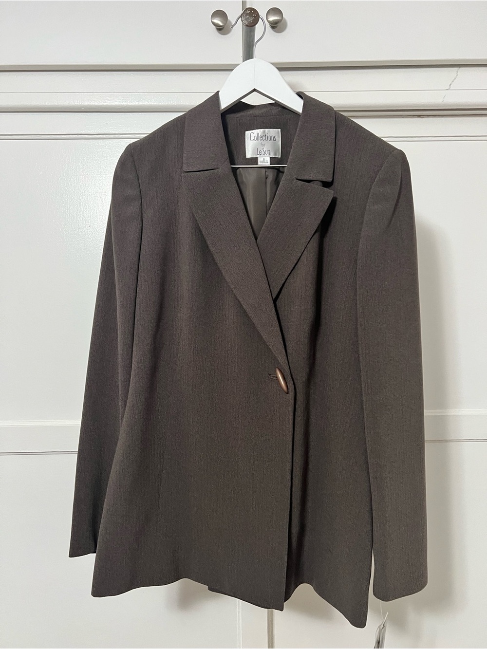 Classic Brown Business Suit Set Office /Interview / Professional Wear Size 8 NWT